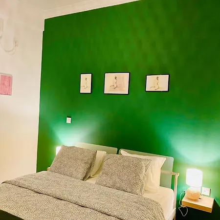 Antinoros Inn, Stylish Apartment,3' To Metro אתונה