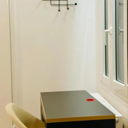 דירה Antinoros Inn, Stylish Apartment,3' To Metro *