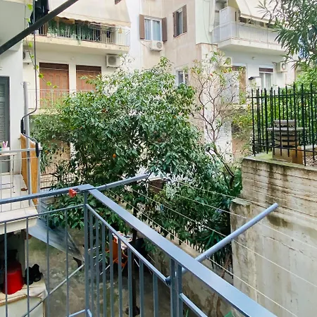 דירה Antinoros Inn, Stylish Apartment,3' To Metro