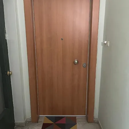 Antinoros Inn, Stylish Apartment,3' To Metro * אתונה